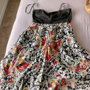 Volcom strapless summer dress